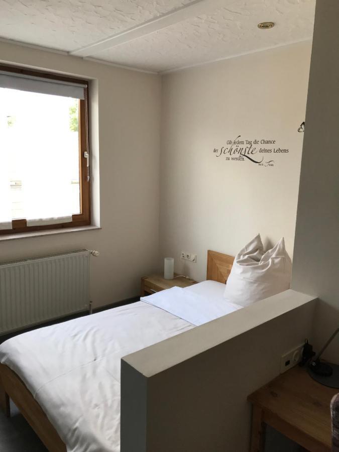 Hotel Dreimaedelhaus Espelkamp-Mittwald Exteriér fotografie